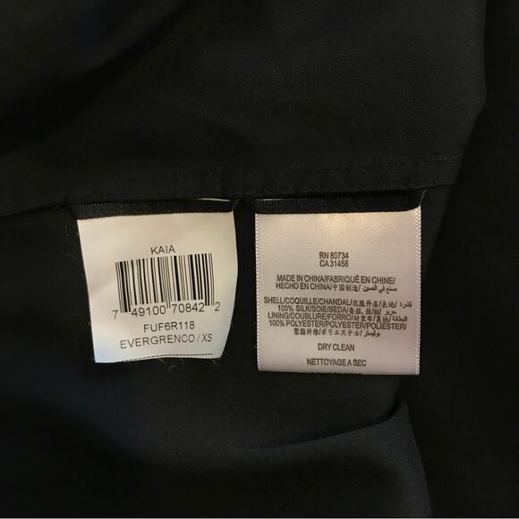 BCBG MaxAzria Silk Dress Green & Black Lightweight Knee Length - Picture 7 of 7